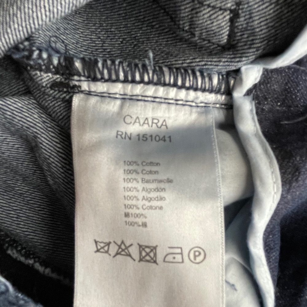 NWOT CAARA raw hem and waist cropped jeans - K22 - Picture 6 of 7